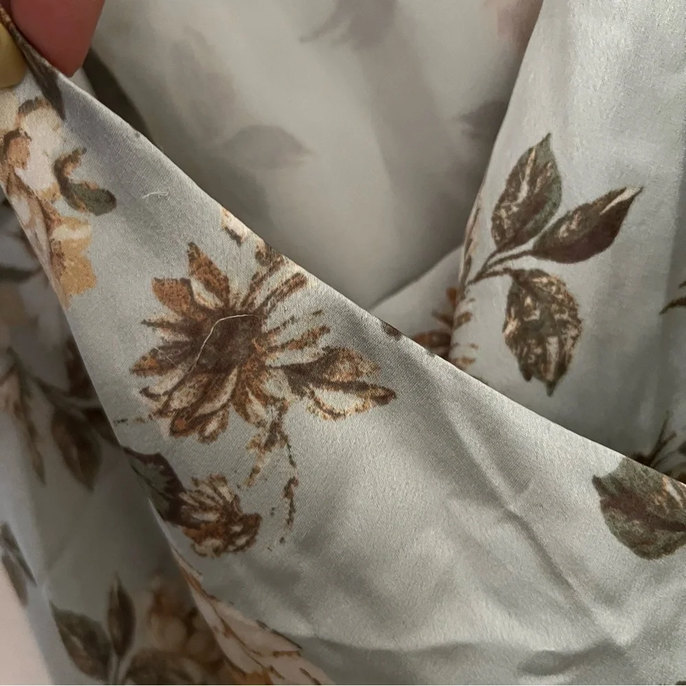 Dress Forum Satin Floral Tulip Wrap Dress‎ Size: S